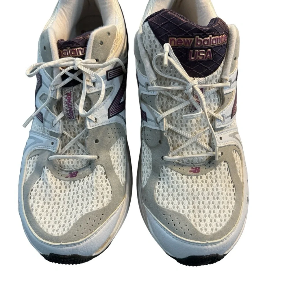 New Balance women’s running shoes sz‎ 11